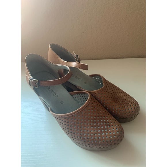 Eric Michael Heeled Clogs Women’s Size 38 - Picture 3 of 6